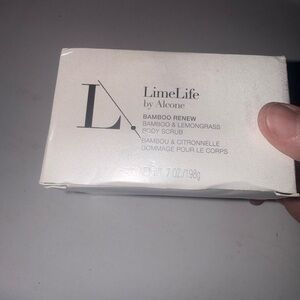 Bamboo Renew Body Scrub - White